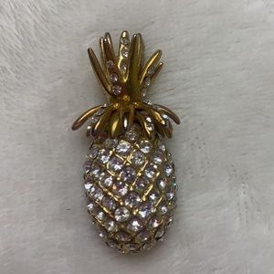 GUC Rhinestone Gold Pineapple Pin/Pendant